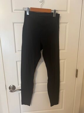 Lululemon High-Waisted Nulu Align 8